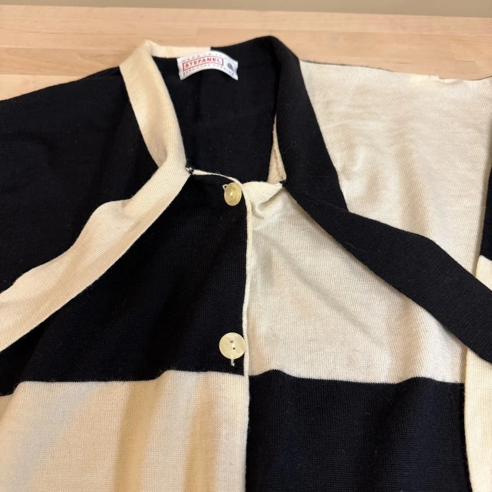 Stefanel Black and Cream‎ Cardigan - Picture 6 of 10